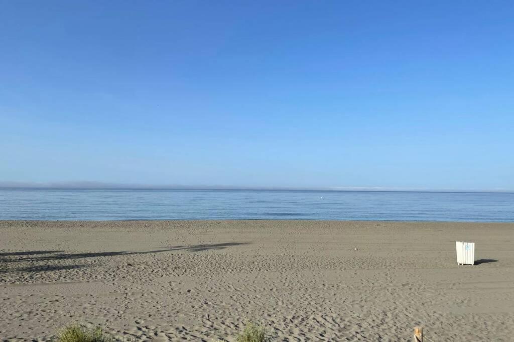 Amazing Duna Beach Seafront Apartament Torrox Zewnętrze zdjęcie